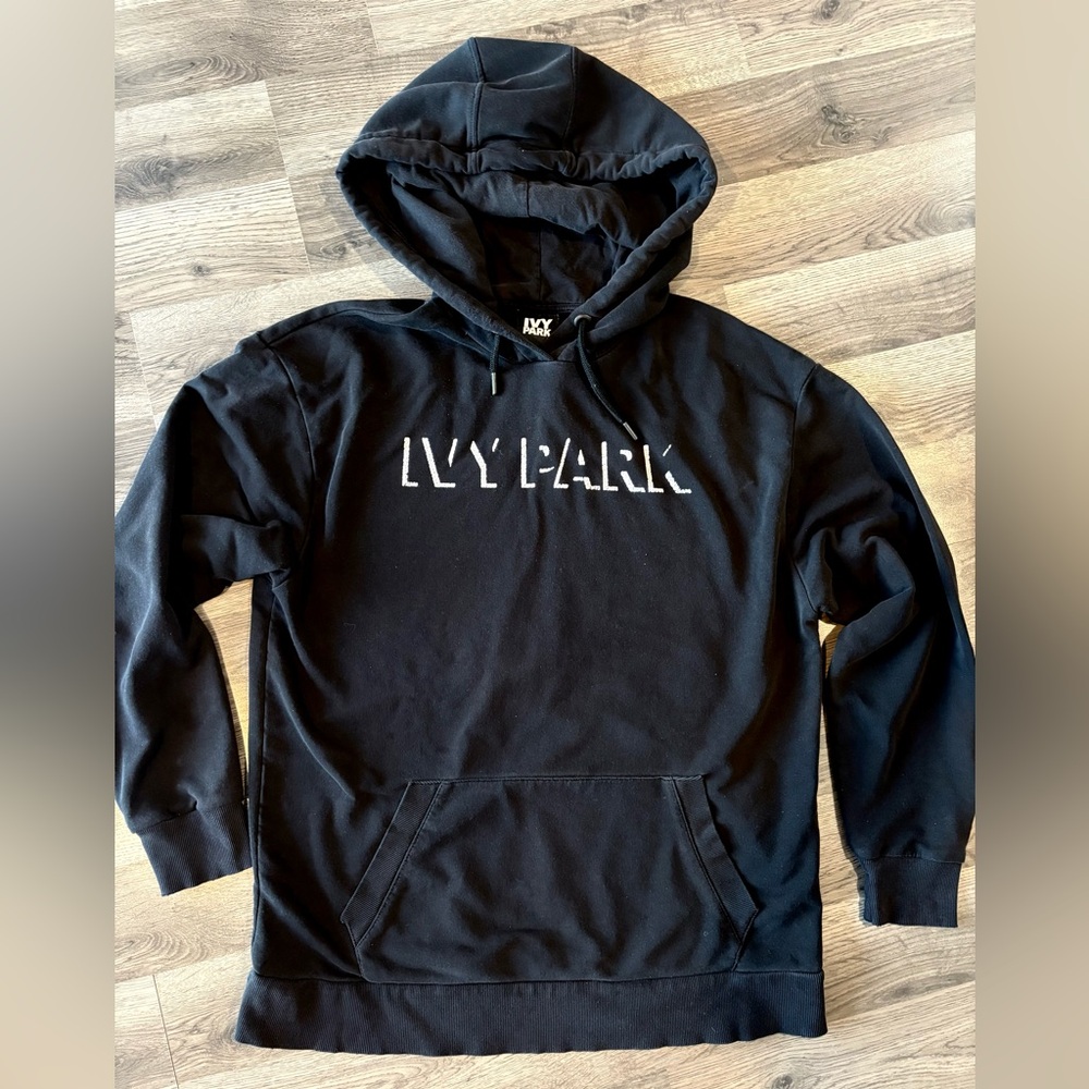 IVY PARK Black Crewneck Logo Hoodie - Men's Pullover